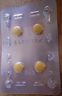 Levitra(Vardenafil_Menshelp)_vorn.jpg